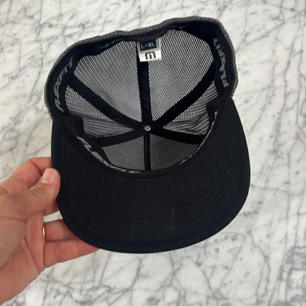 Travis Mathew Stripe Flex Fit Hat - Gray Size: L/… - image 6